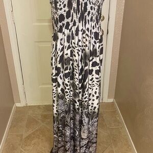 Just Love Black and White Maxi Dress